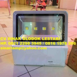 Lampu Sorot LED 4x50 watt